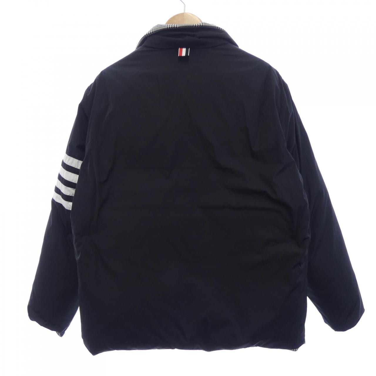 トムブラウン THOM BROWNE MJD091X-F0338-980 ダウンジャケット