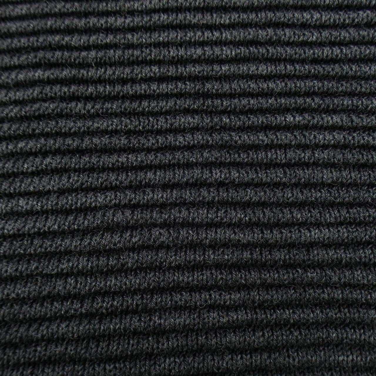 エルメネジルドゼニア Ermenegildo Zegna ニット