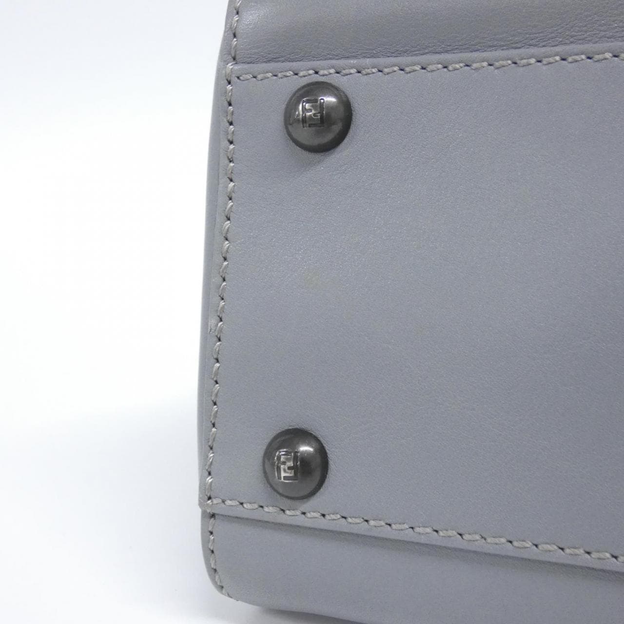 フェンディ ピーカブー 8BN226 FZN バッグ