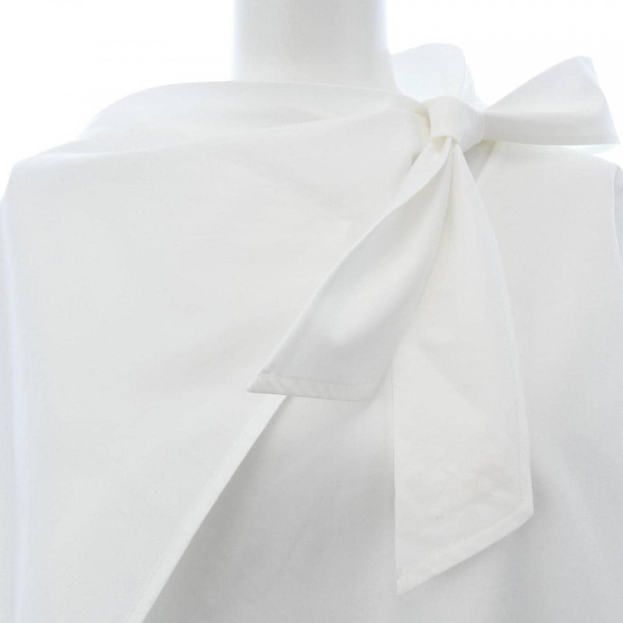 エルメス HERMES カレーシュ 2H0609DB トップス