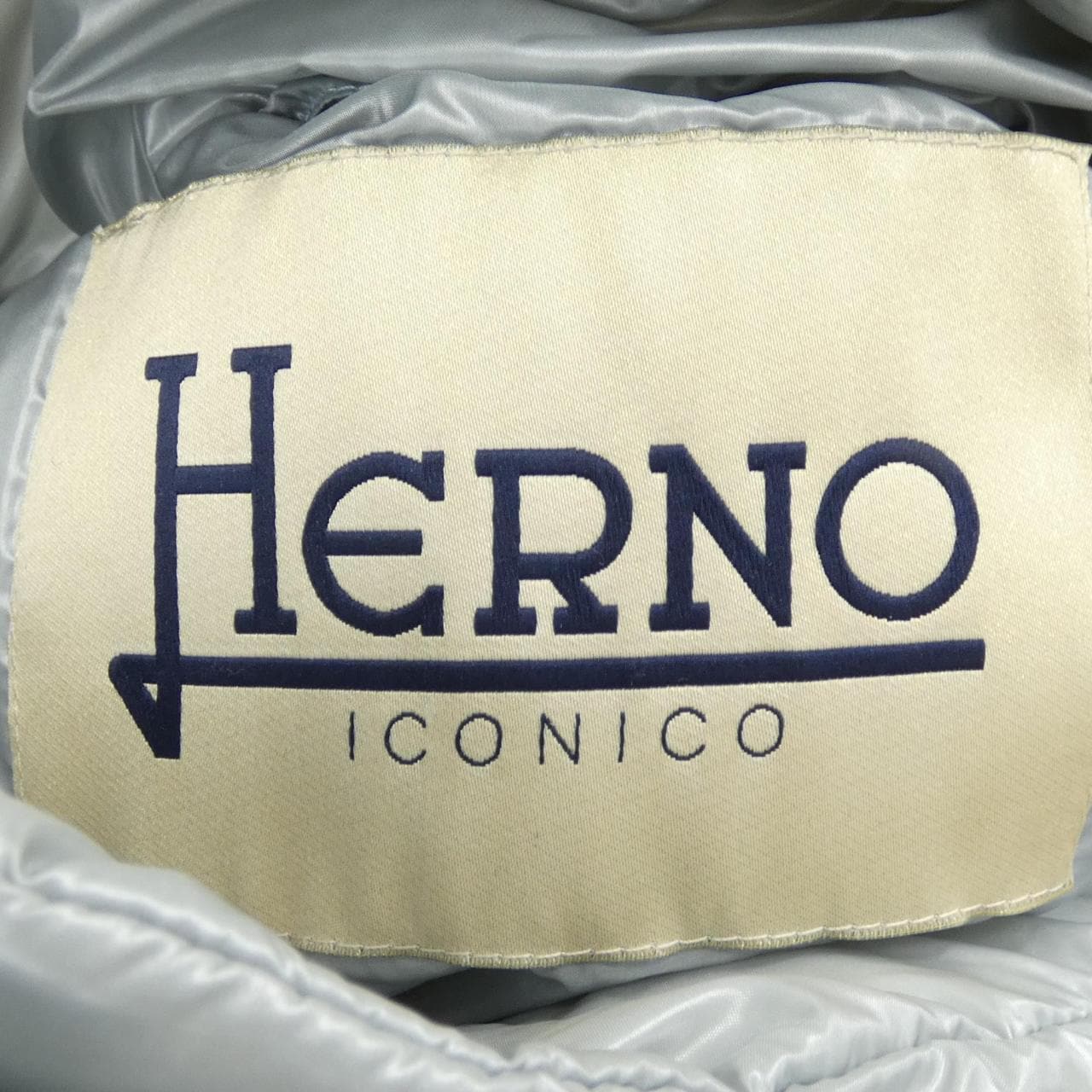 ヘルノ Herno PI0043DIC ダウンジャケット