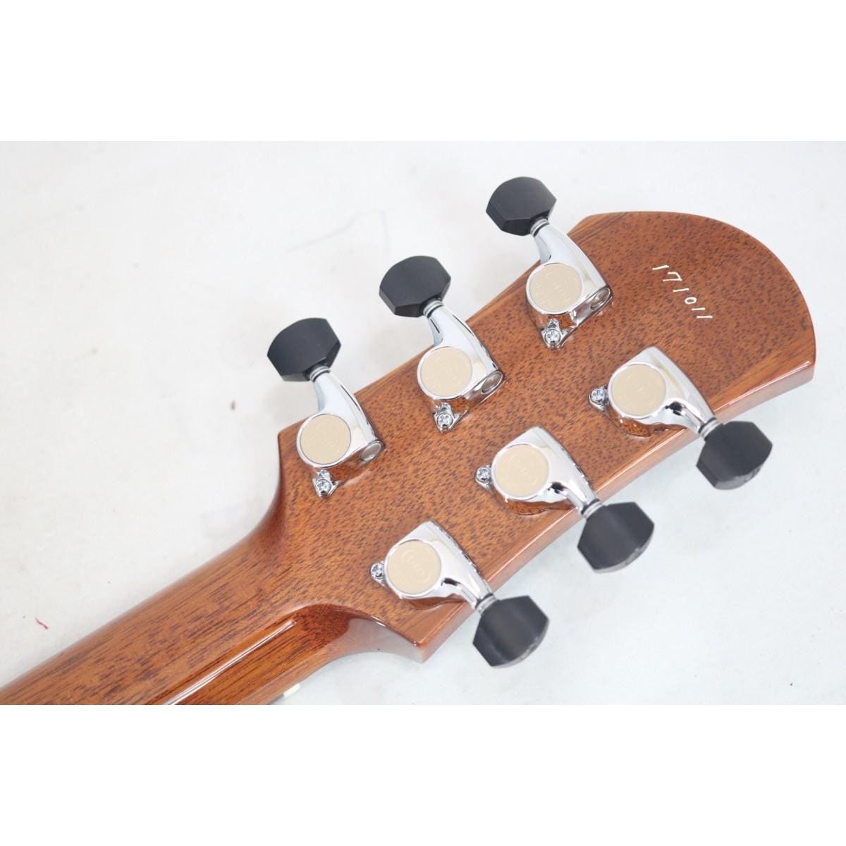 ＢＩＺＥＮ　ＷＯＲＫＳ　ＧＲＡＩＮ　ＲＯＳＥＷＯＯＤ　ＴＯＰ