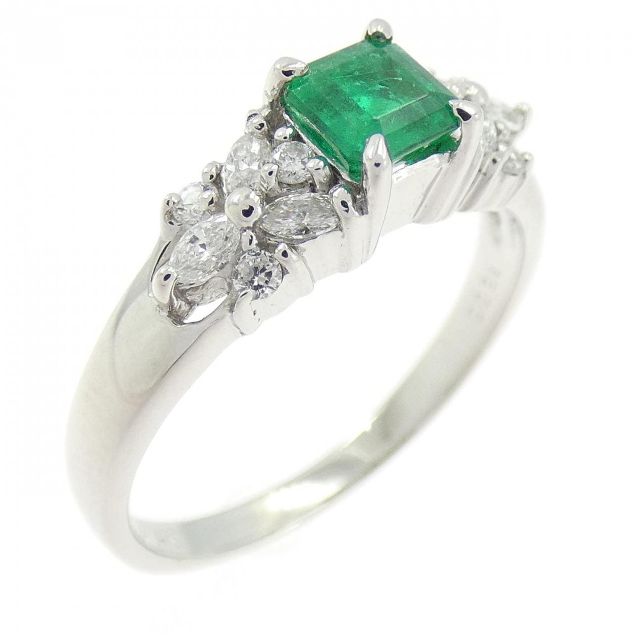 PT900 エメラルド リング 0.41CT
