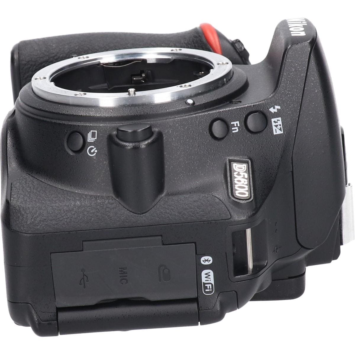 Ｄ５６００