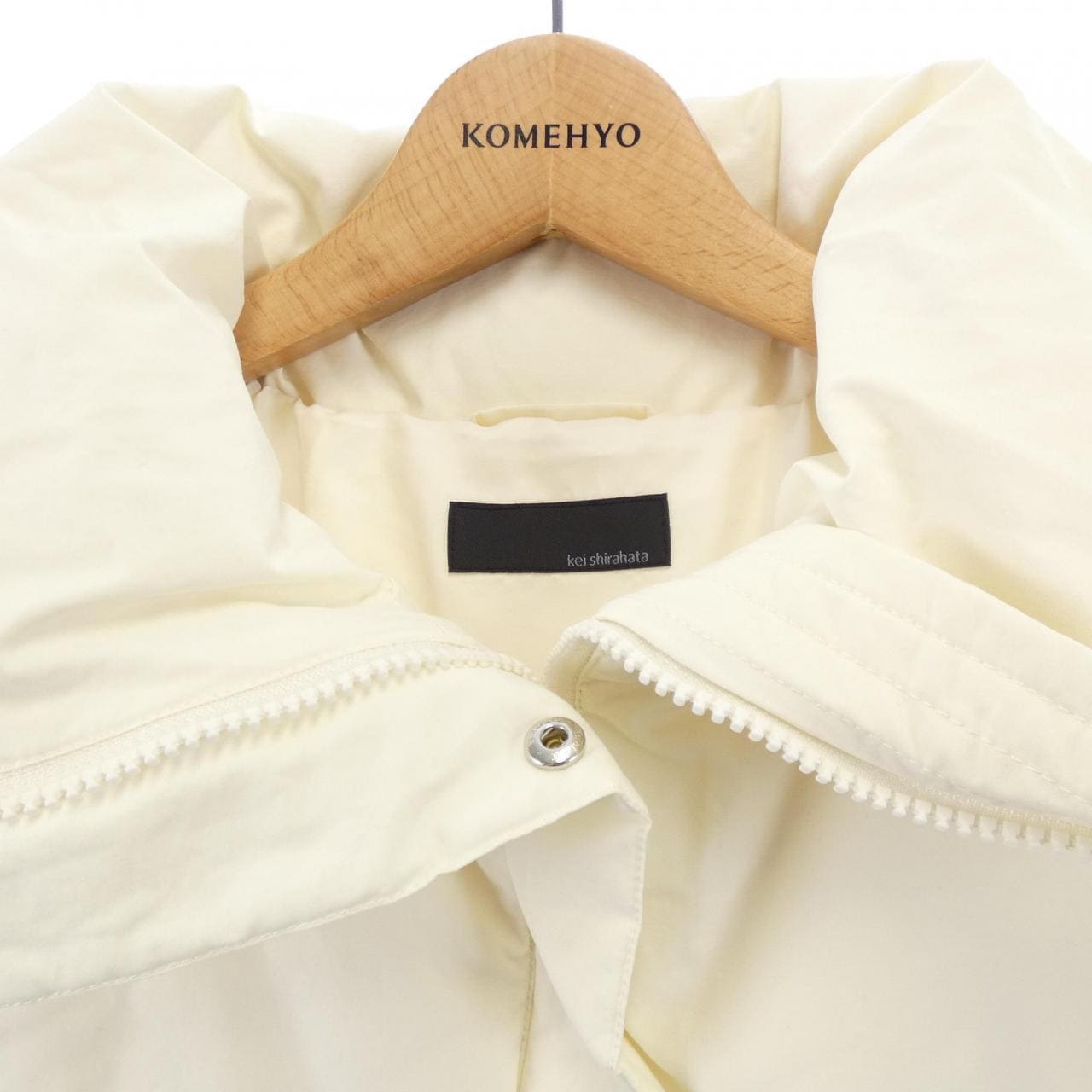 ケイシラハタ KEI SHIRAHATA ダウンベスト