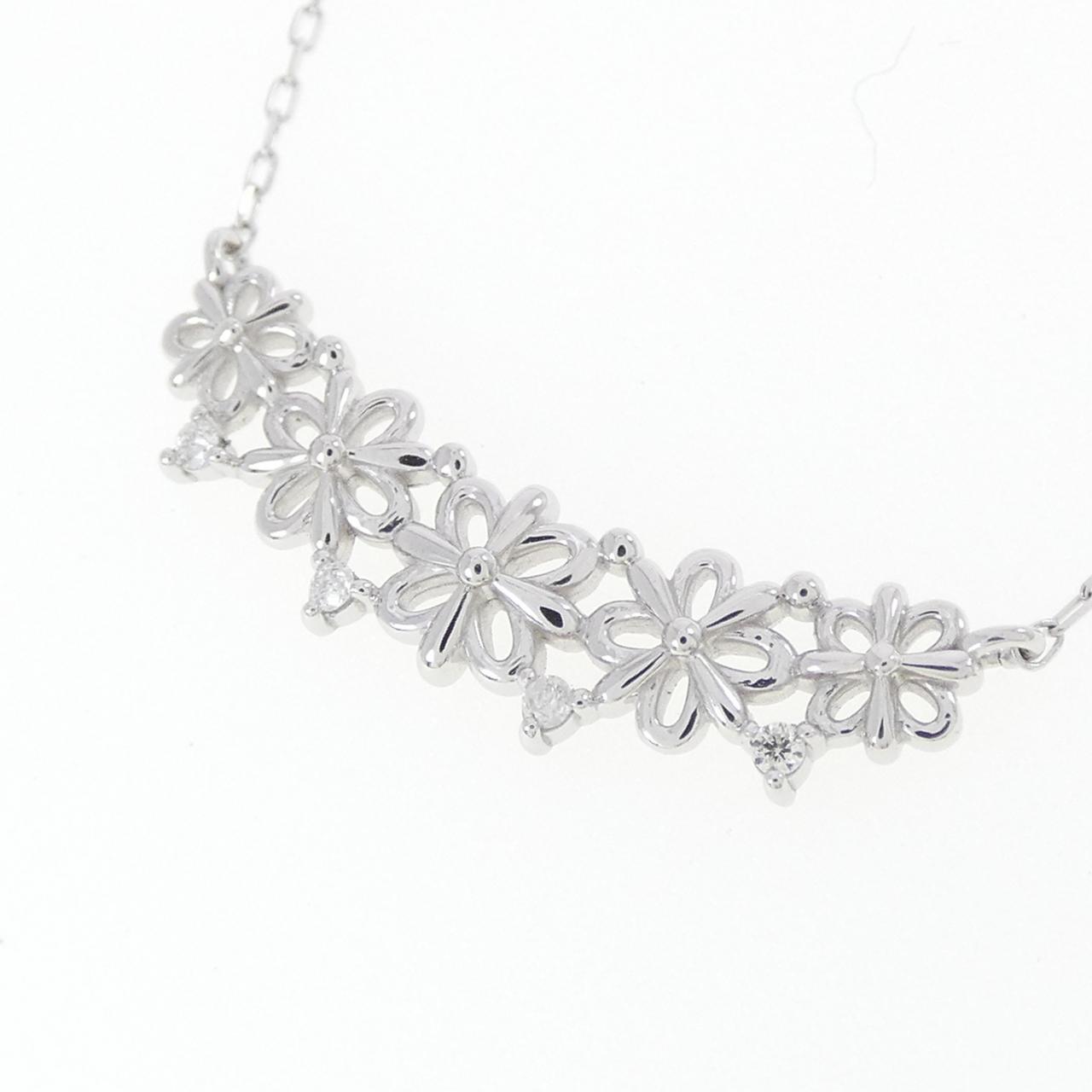 K18WG フラワー ダイヤモンド ネックレス 0.02CT