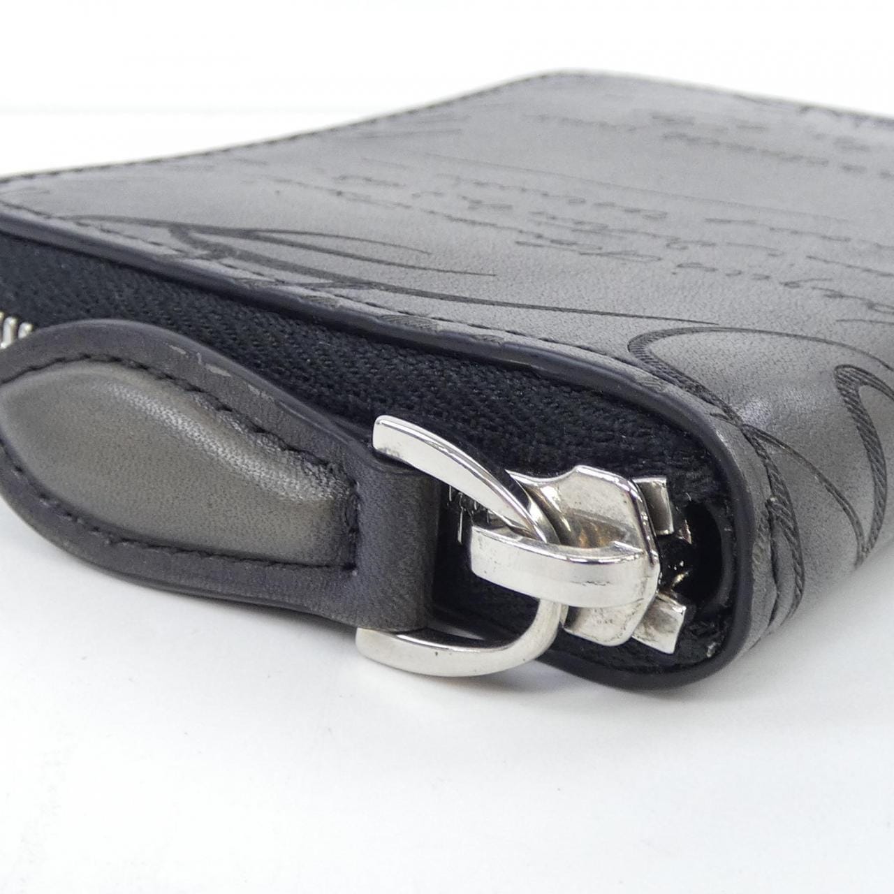 ベルルッティ Berluti ワパスクリットレザージップ付き COIN CASE