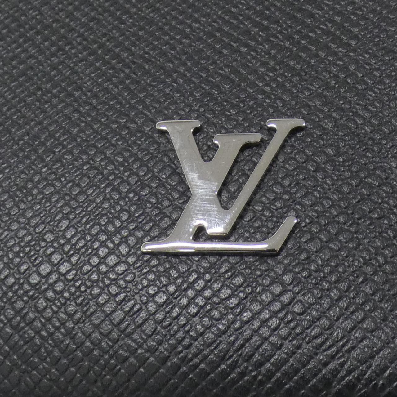 ルイヴィトン タイガ ポシェット ヴォワヤージュ M30450 バッグ