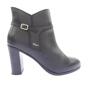 フェラガモ FERRAGAMO ブーツ