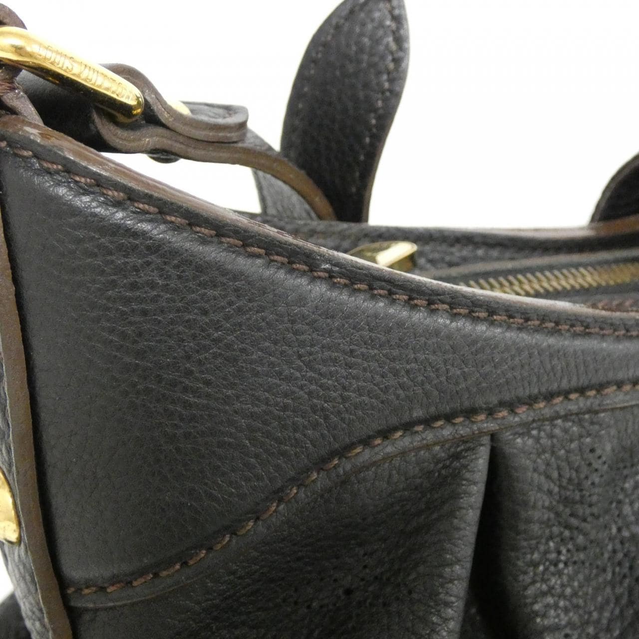 ルイヴィトン マヒナ XS M95660 ショルダーバッグ