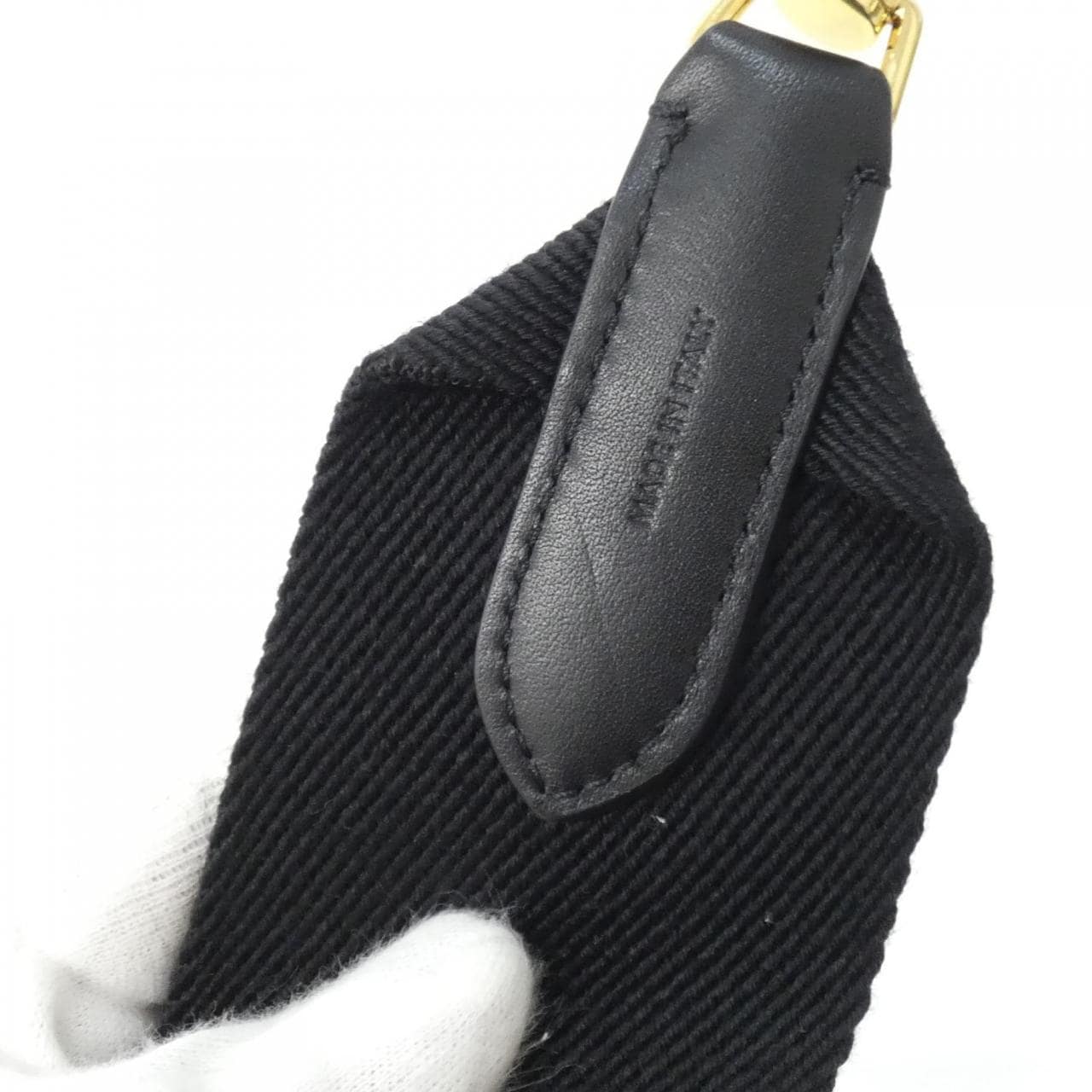 セリーヌ 49S022ADB ストラップ