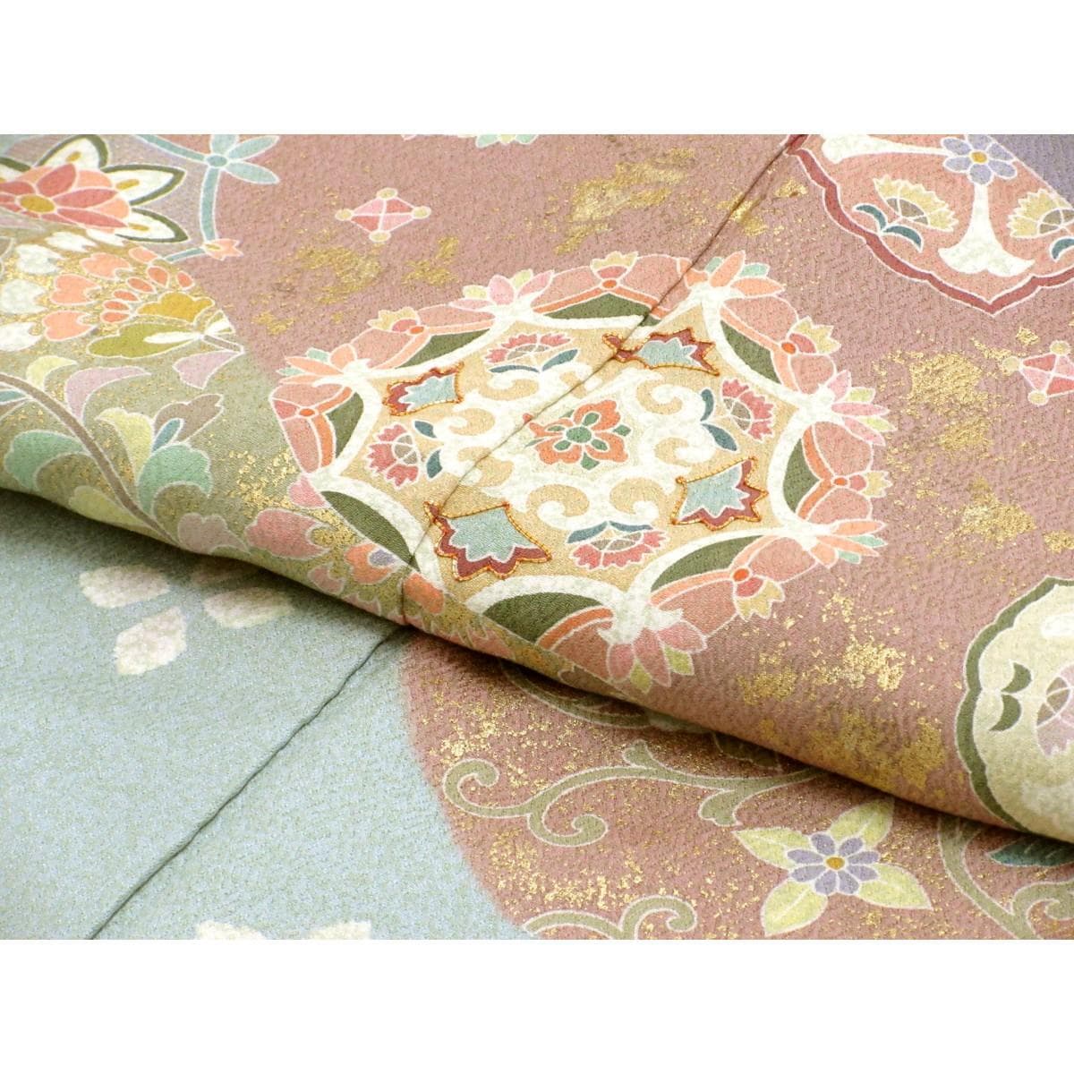 訪問着　友禅金彩加工　刺繍入り　きもの・長襦袢　２点セット