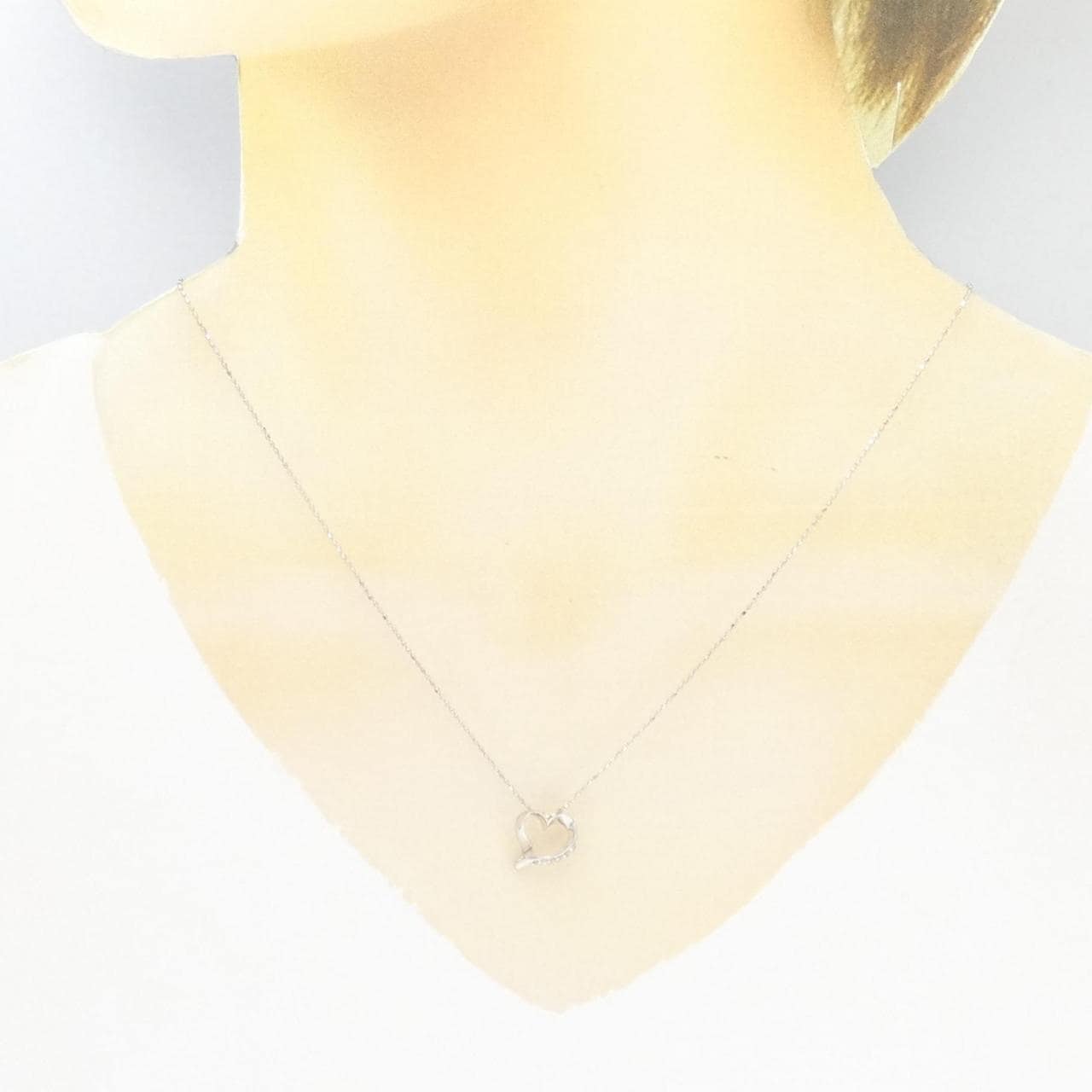 K18WG heart Diamond necklace 0.07CT