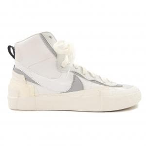 ナイキ NIKE BV0072-100 スニーカー