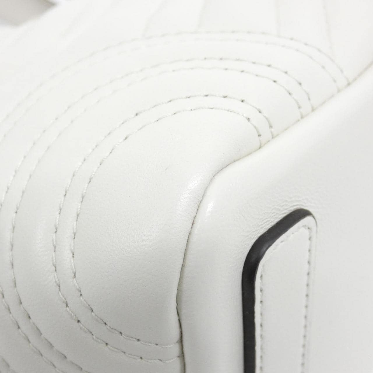 グッチ GG MARMONT スモール トート バッグ 847386 AAFA1 バッグ