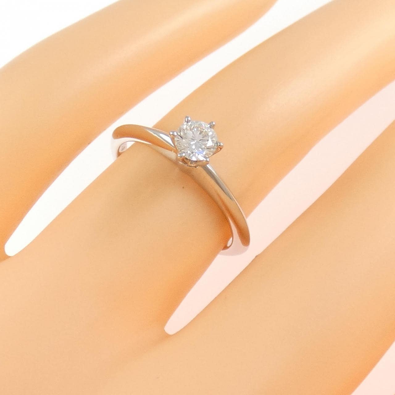 ティファニー クラシックソリティア リング 0.25CT I VS1 3EXT