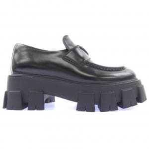 プラダ PRADA モノリス ローファー トライアングルロゴ 1D649M シューズ