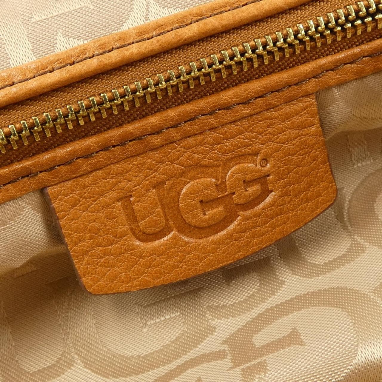 AguUGG BAG