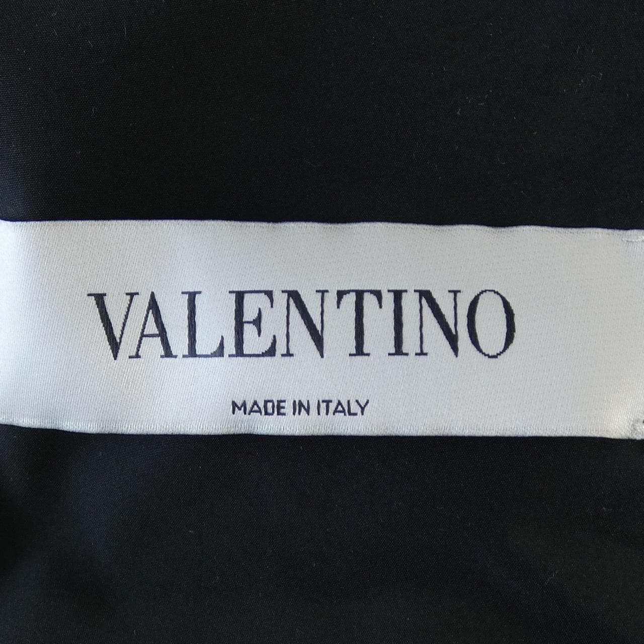 ヴァレンティノ VALENTINO ダウンベスト
