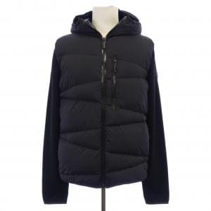 モンクレール MONCLER 20919B00010 ダウンジャケット