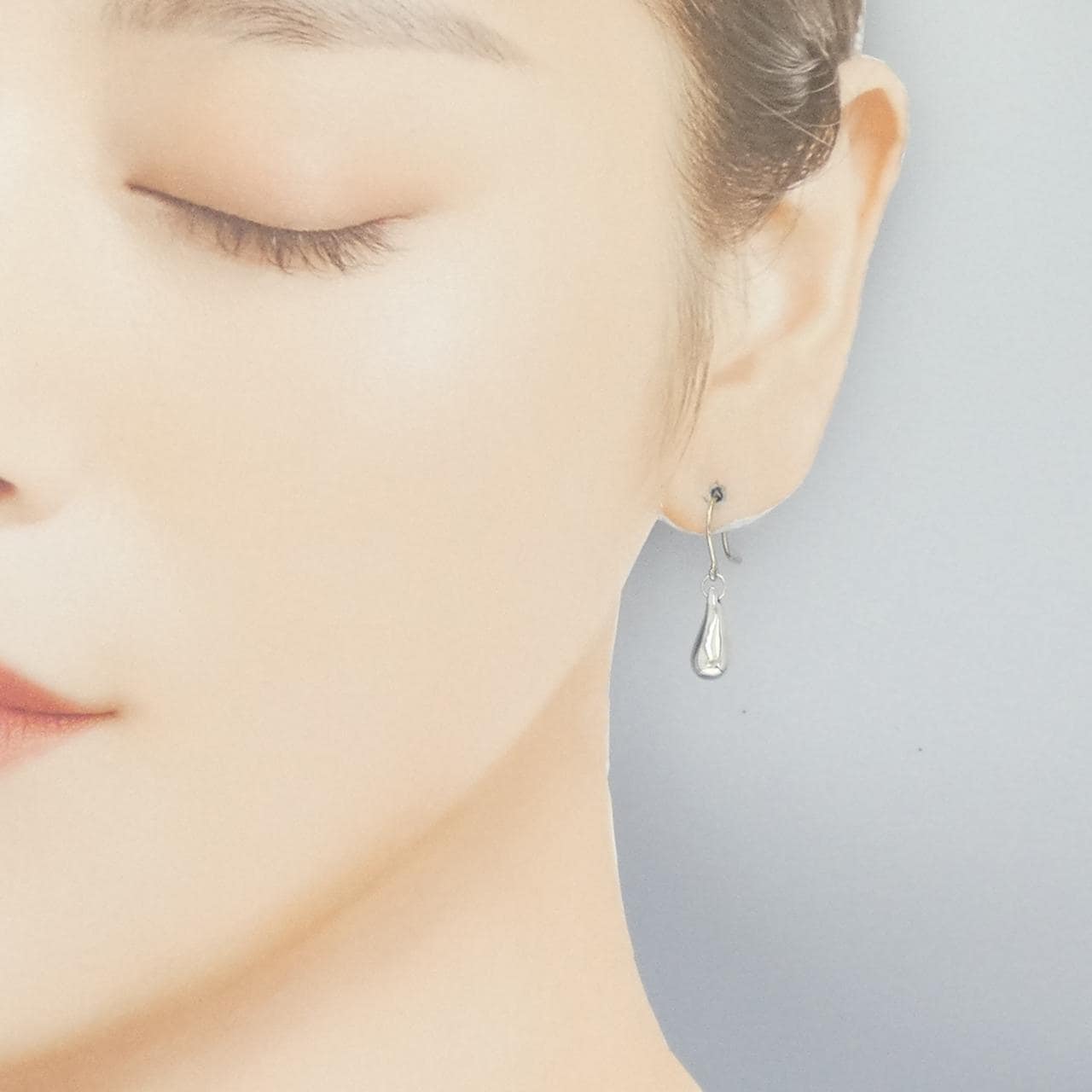 ティファニー ティアドロップ ピアス