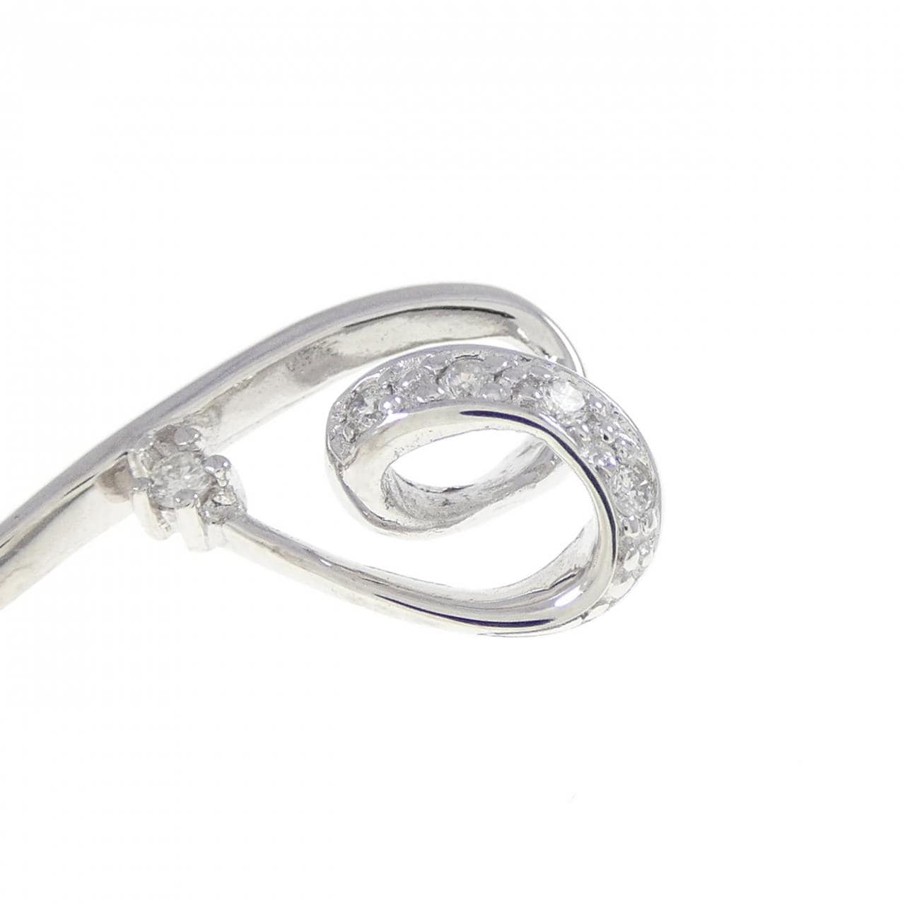 18K白蝶珍珠心形吊坠，15.7毫米