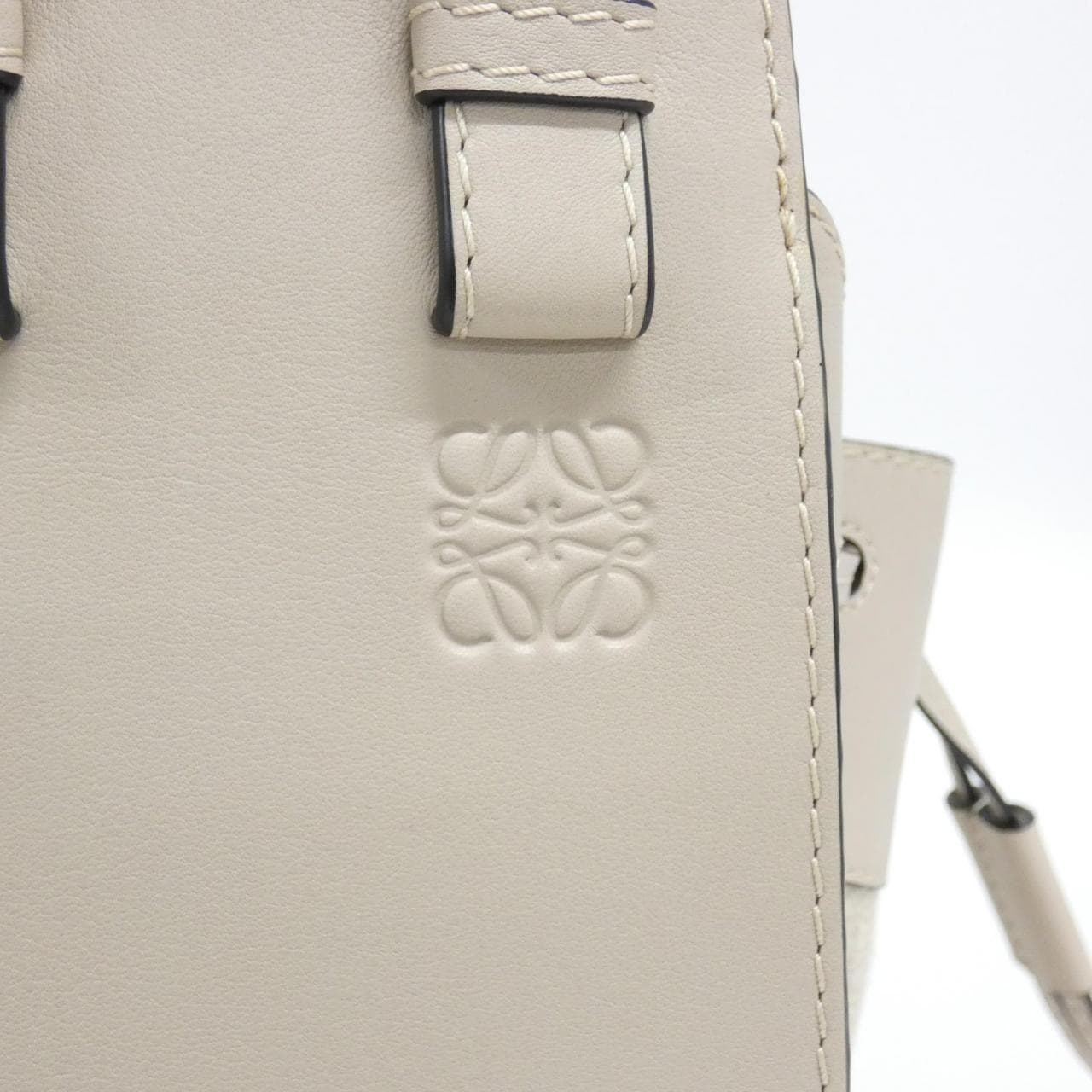 ロエベ ハンモック ドローストリング スモール 314 39 Z95 ショルダーバッグ