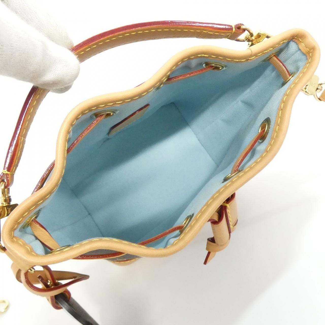 ルイヴィトン モノグラム(ヴィヴィエンヌ ホリデイ) ナノ ノエ M12221 ショルダーバッグ