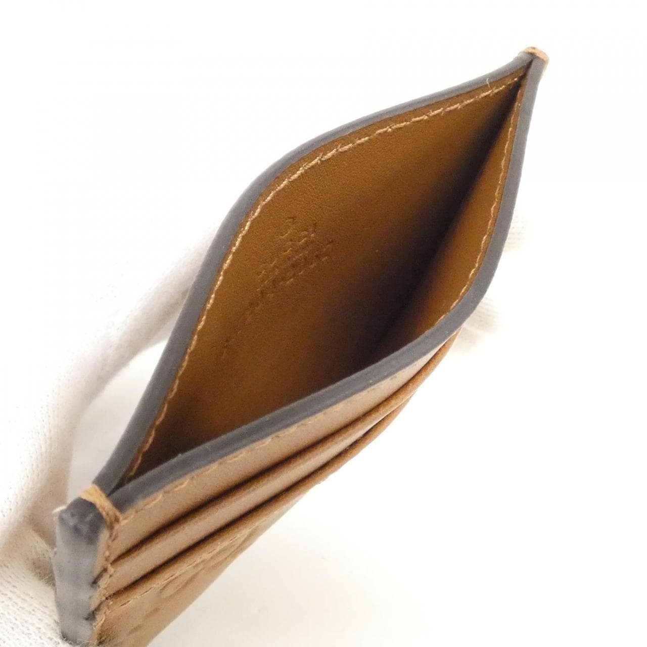 グッチ GG EMBLEM 847204 カードケース