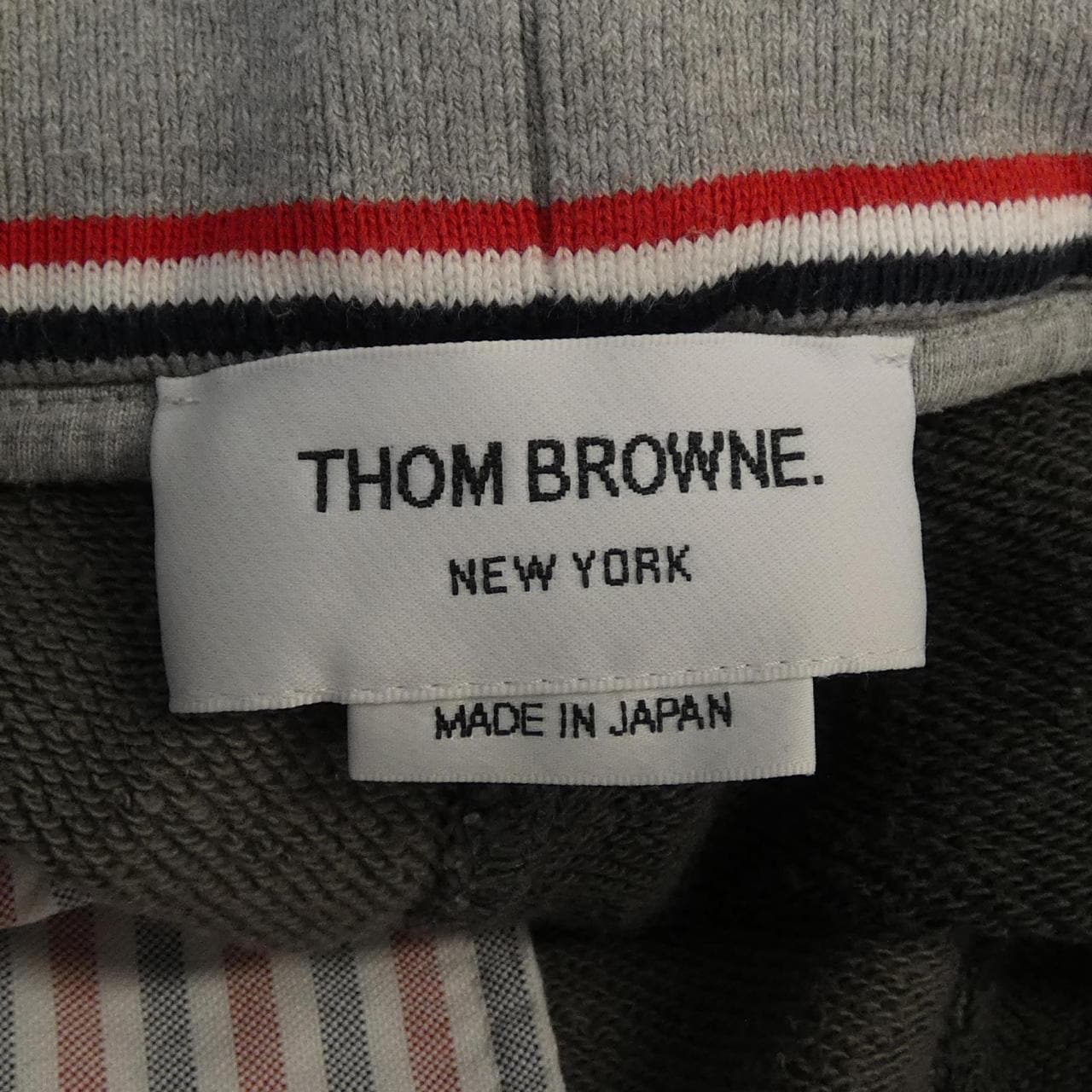 トムブラウン THOM BROWNE MJQ012F-00535 ショートパンツ