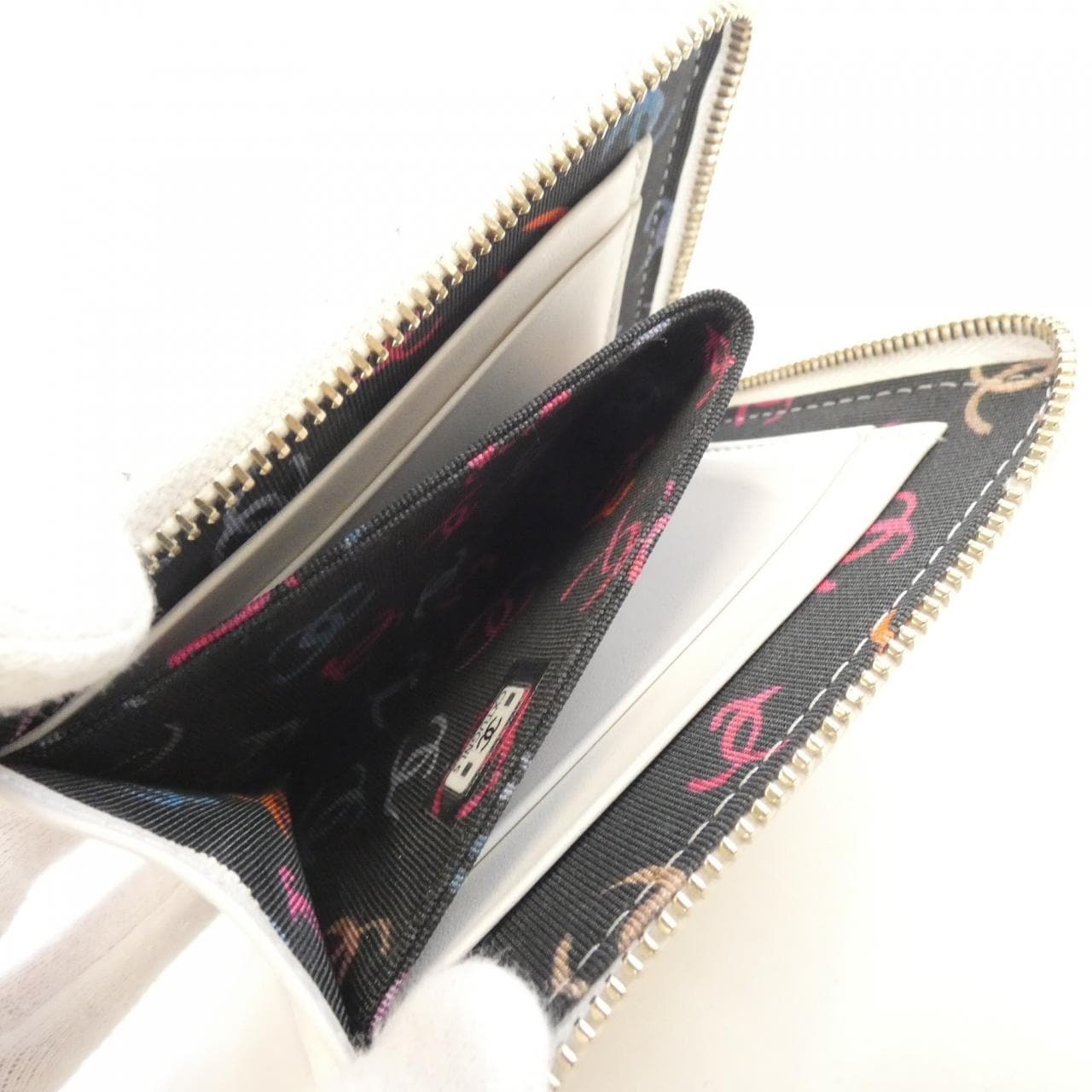 シャネル タイムレスクラシック ライン AP3999 財布