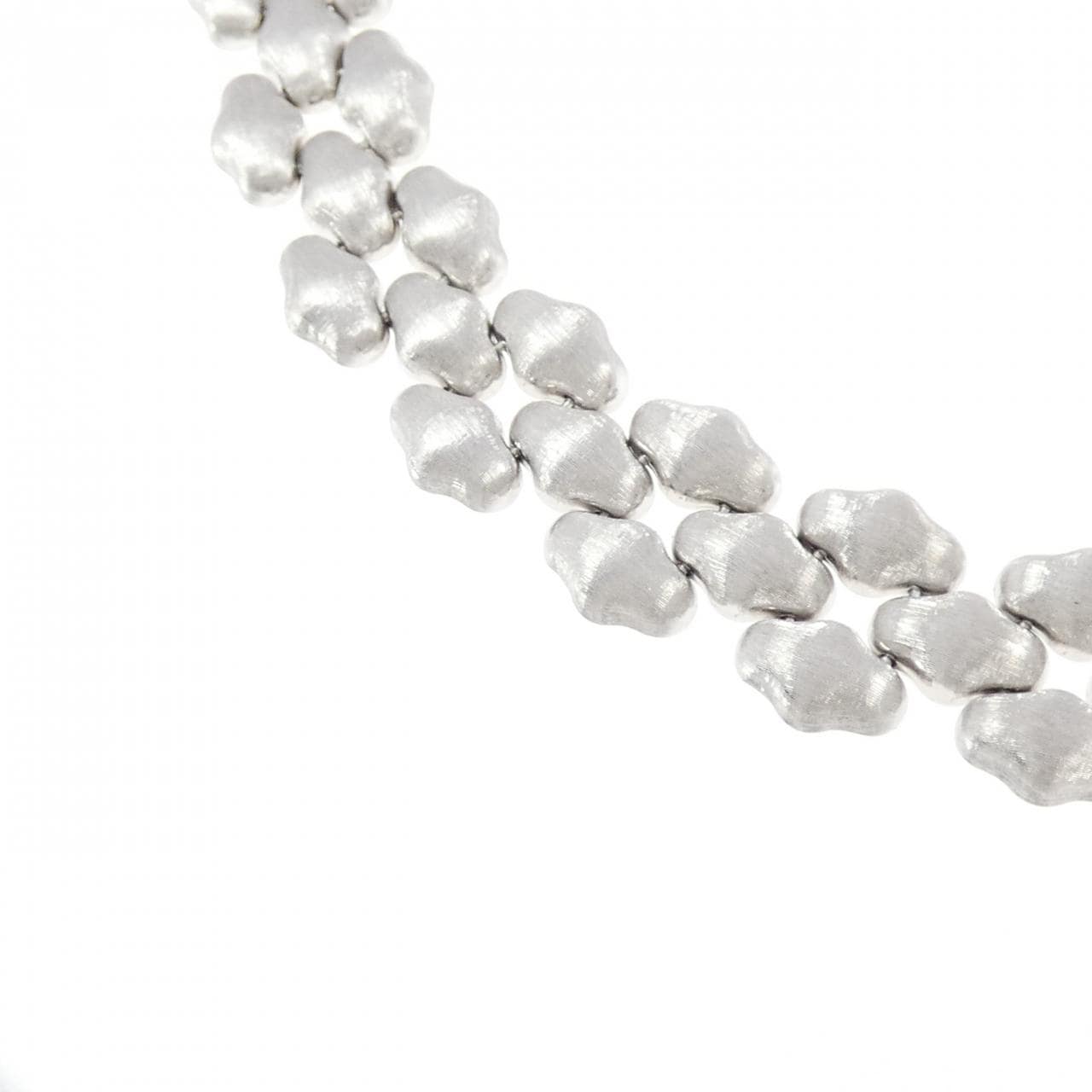 Nanis 750WG Necklace