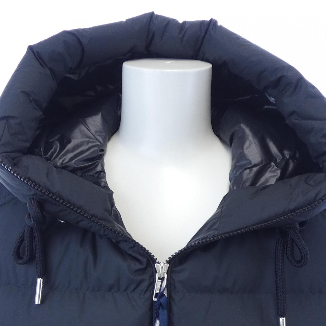 【新品】モンクレール MONCLER CARDAMINE ダウンベスト