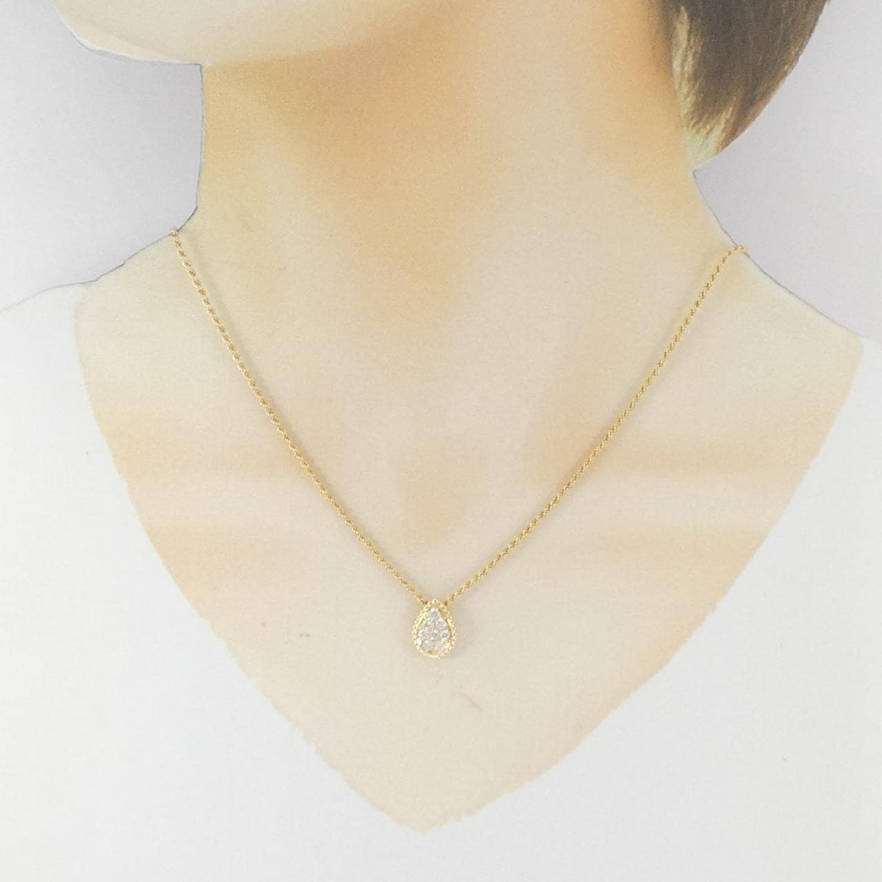 ブシュロン セルパンボエム スモール ネックレス