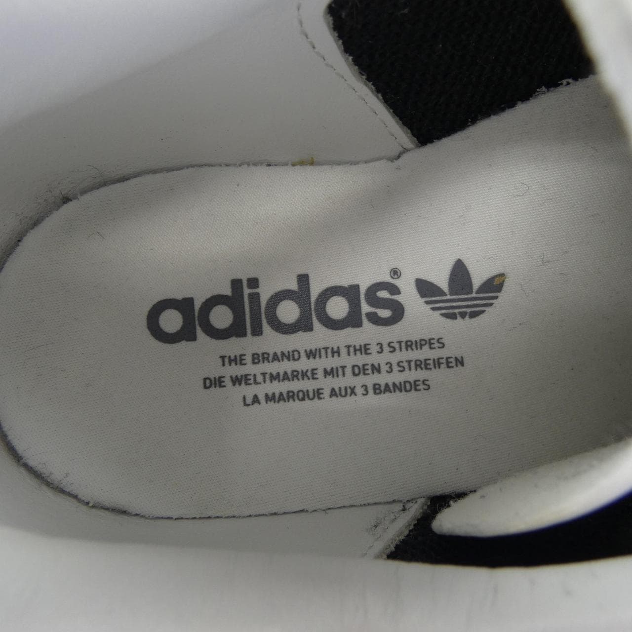 アディダス ADIDAS スニーカー