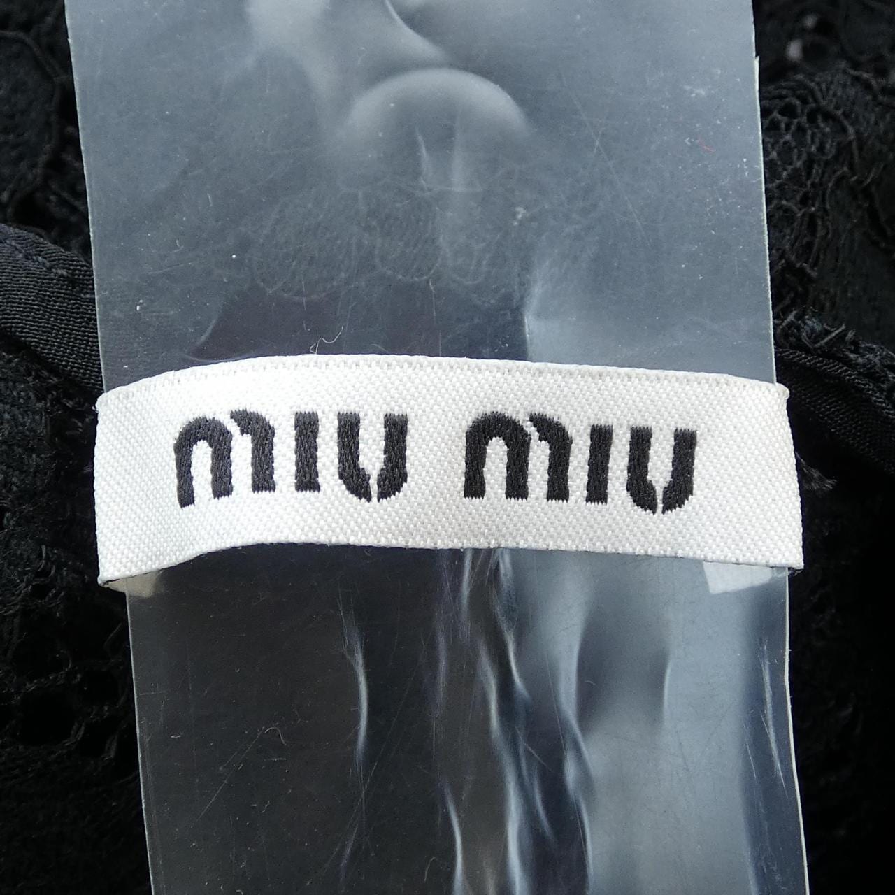 ミュウミュウ MIU MIU MT1046 E8N トップス