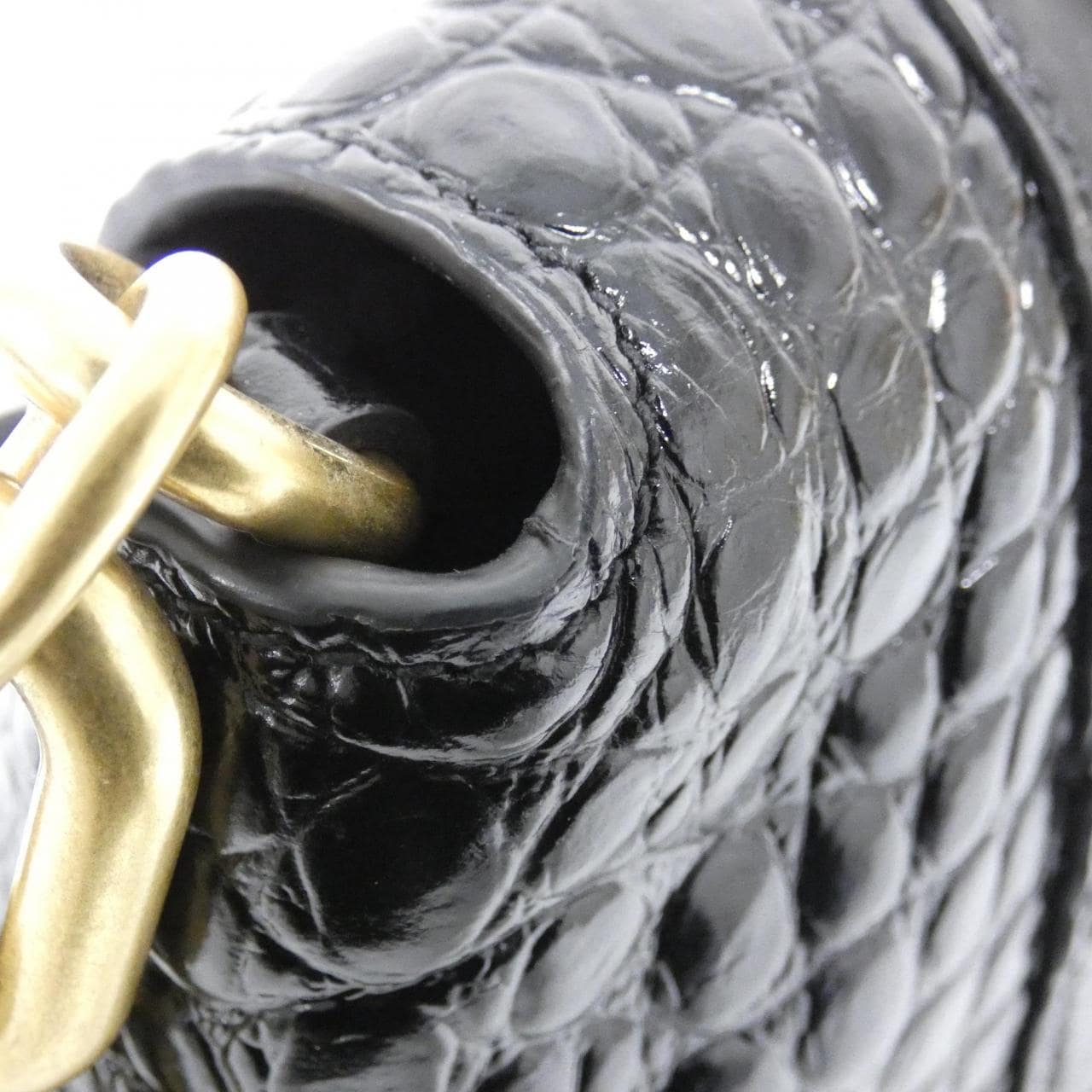 バレンシアガ 689058 2106F ショルダーバッグ