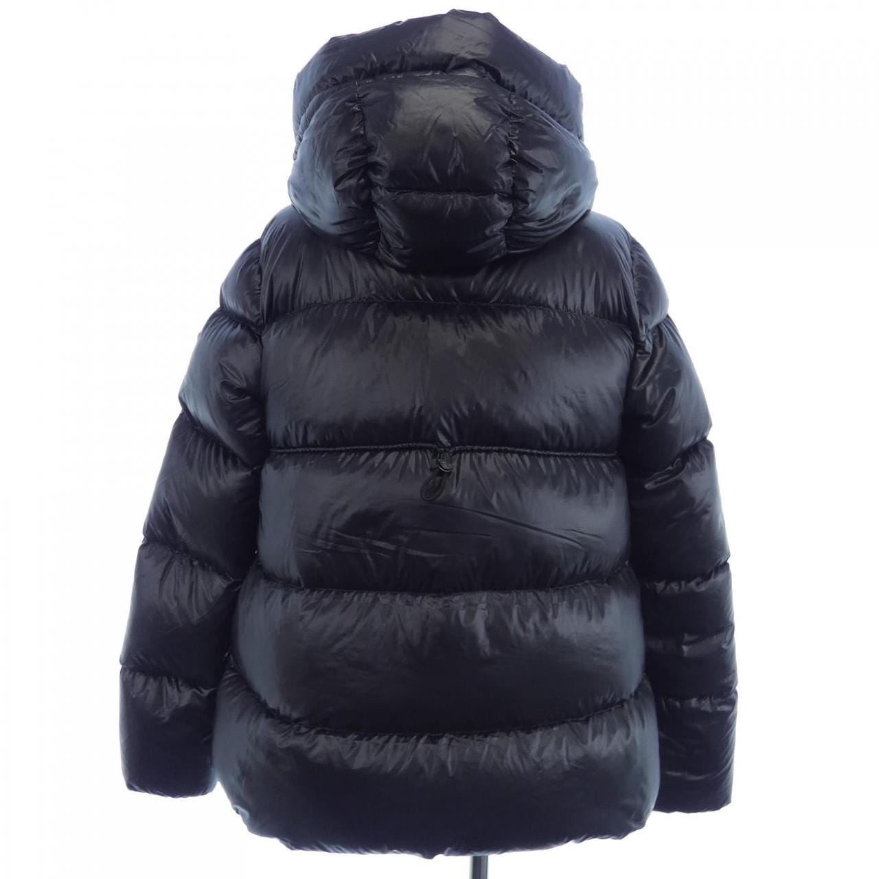 モンクレール MONCLER ダウンジャケット