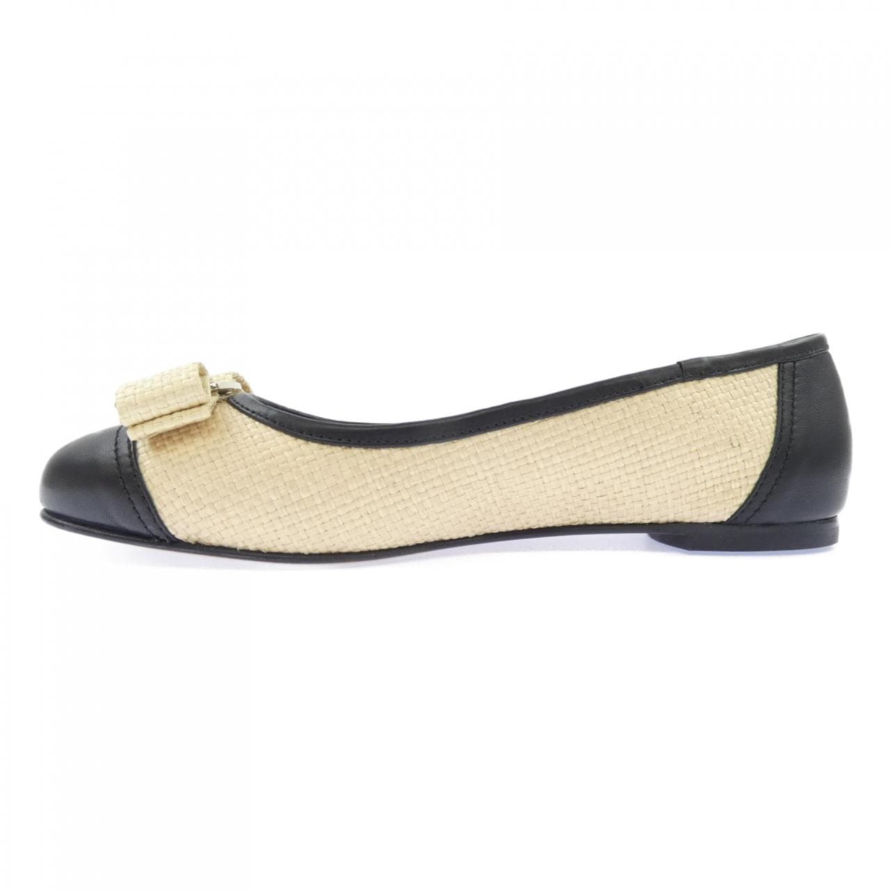 サルヴァトーレフェラガモ SALVATORE FERRAGAMO VARINA パンプス