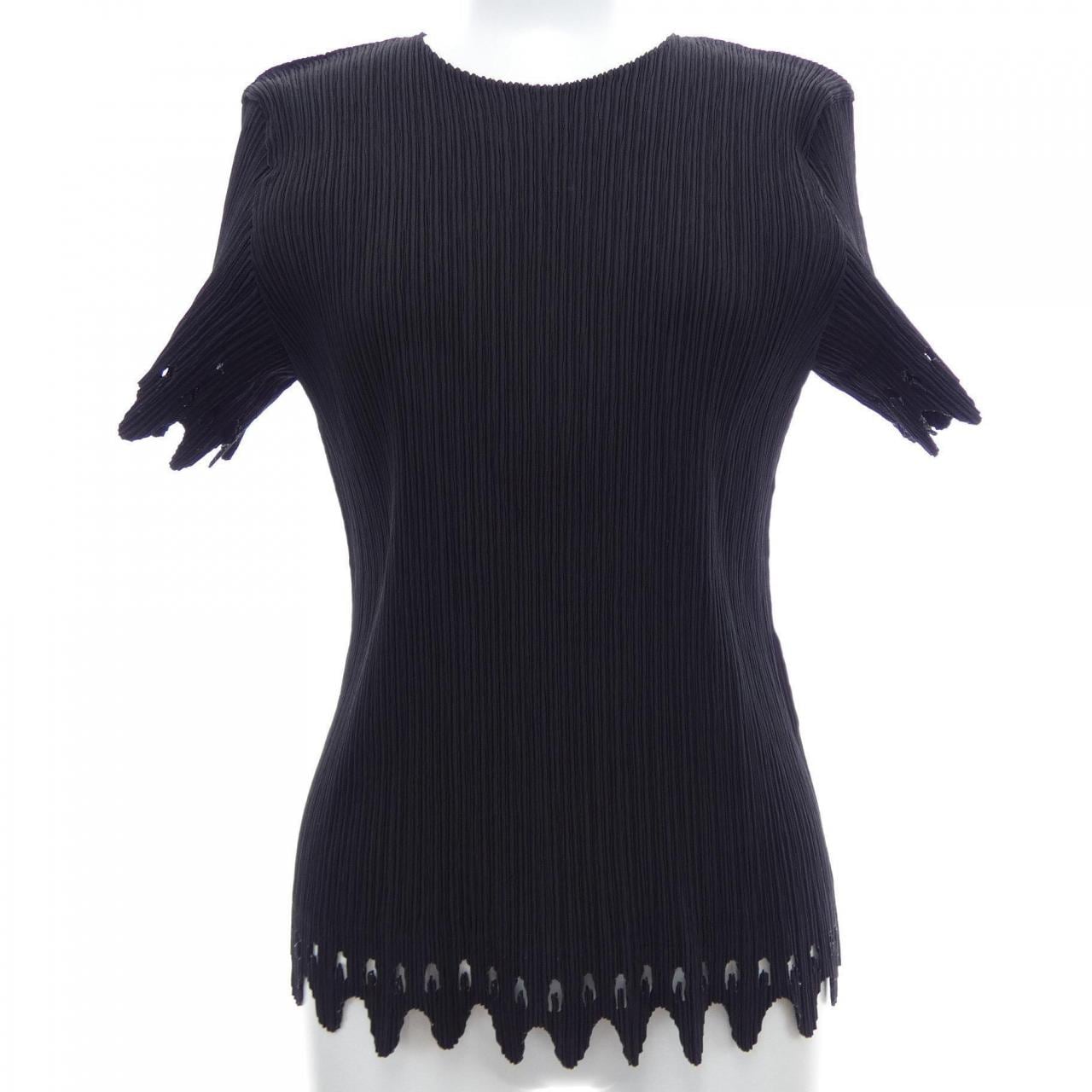 イッセイミヤケ ISSEY MIYAKE IM04FJ610 トップス