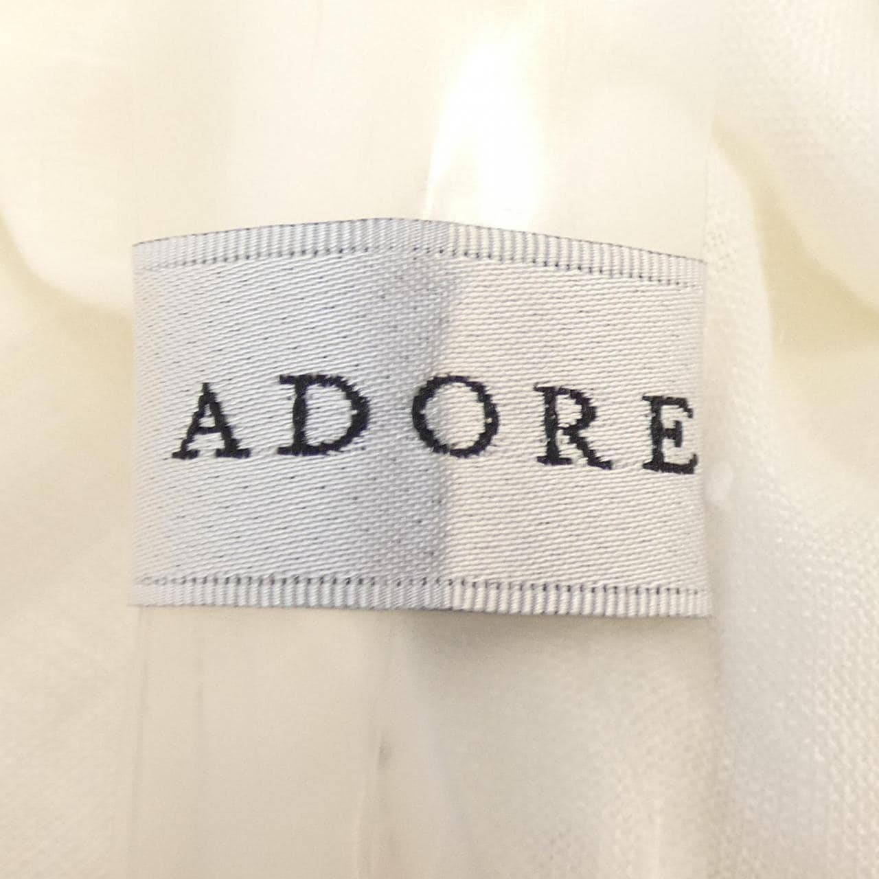 アドーア ADORE ワンピース