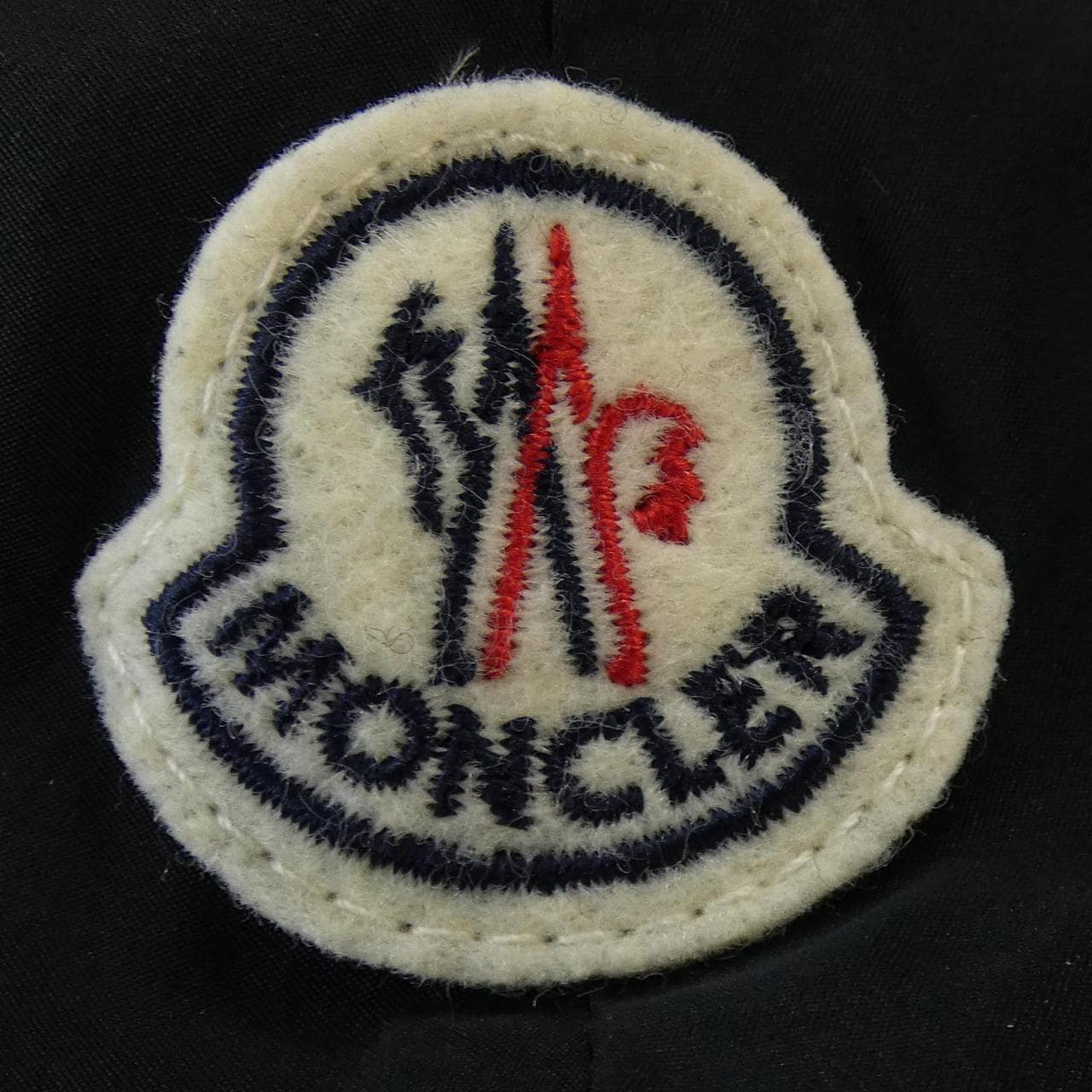 モンクレール MONCLER JAROSSE ブルゾン