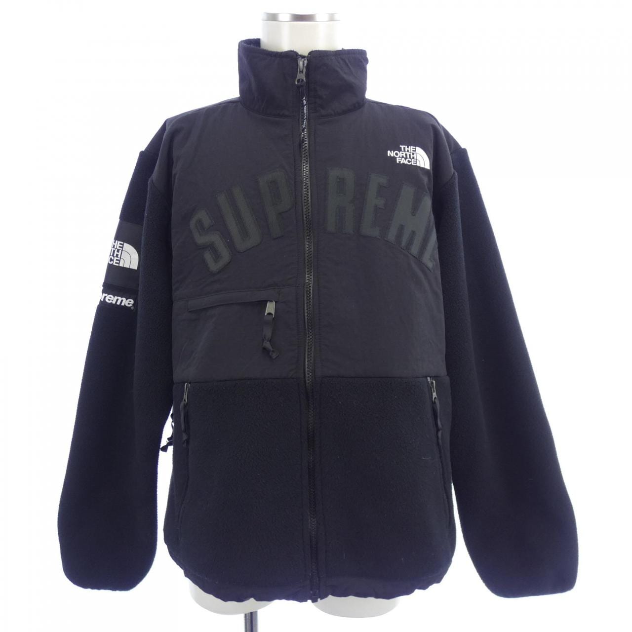 シュプリームザノースフェイス SUPREME×THE NORTH FACE NF0A3VMNJK3 ARC LOGO ジャケット