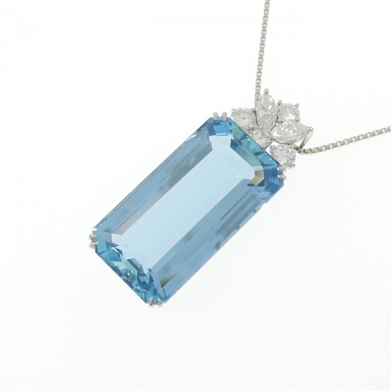 PT900/PT850 アクアマリン ネックレス 36.62CT