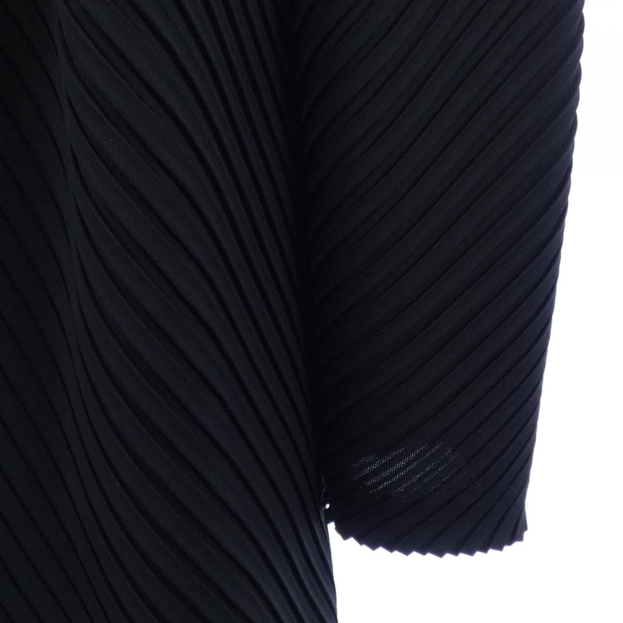 イッセイミヤケ ISSEY MIYAKE IM84-FA913 コート