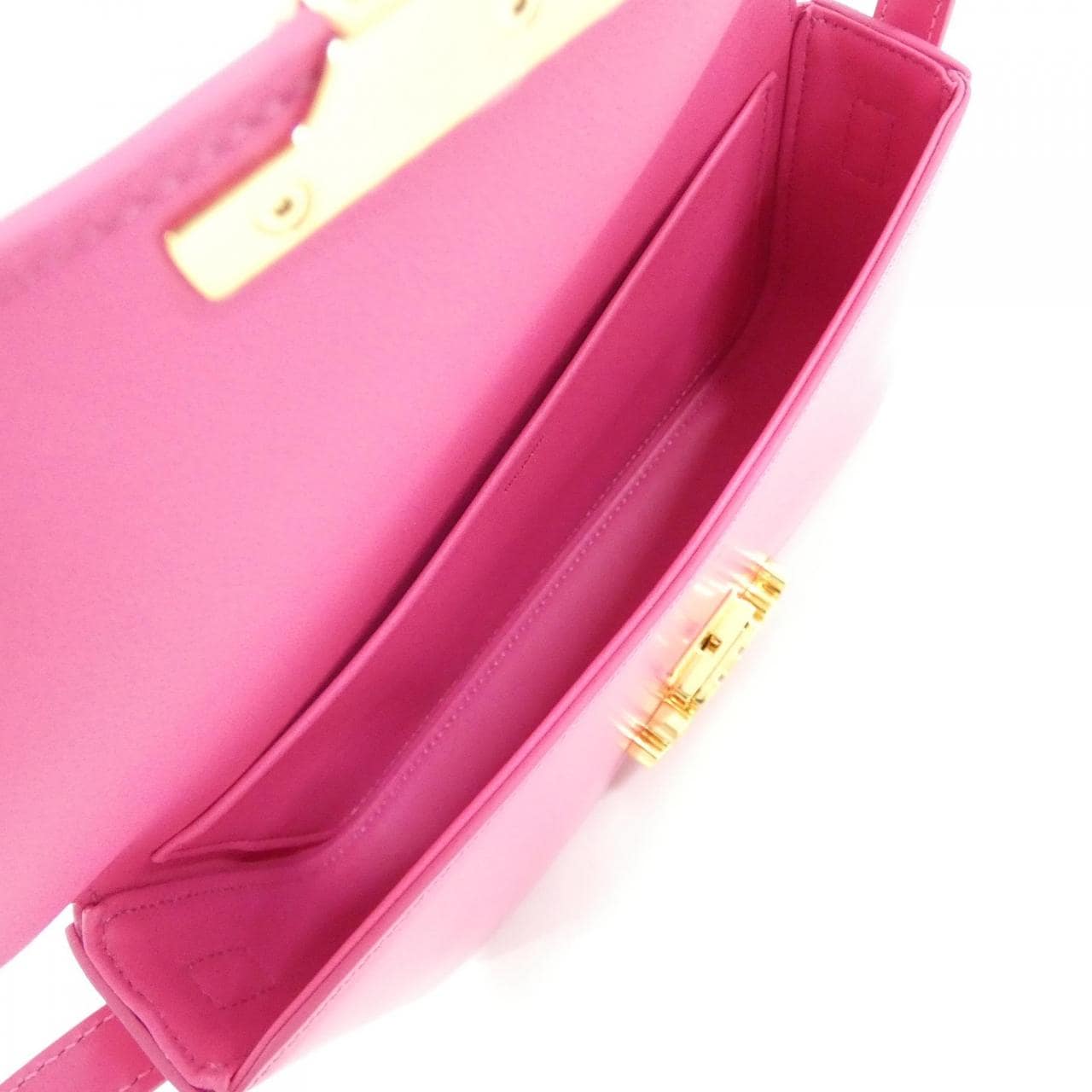 【新品】セリーヌ クロード 194143BF4 ショルダーバッグ