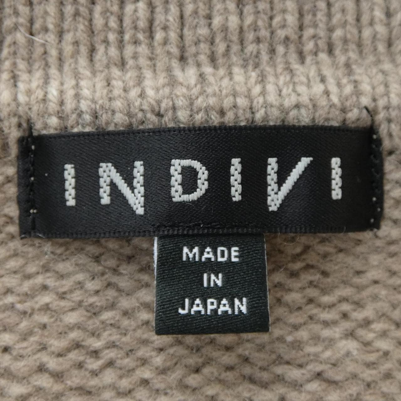 インディヴィ INDIVI ニット