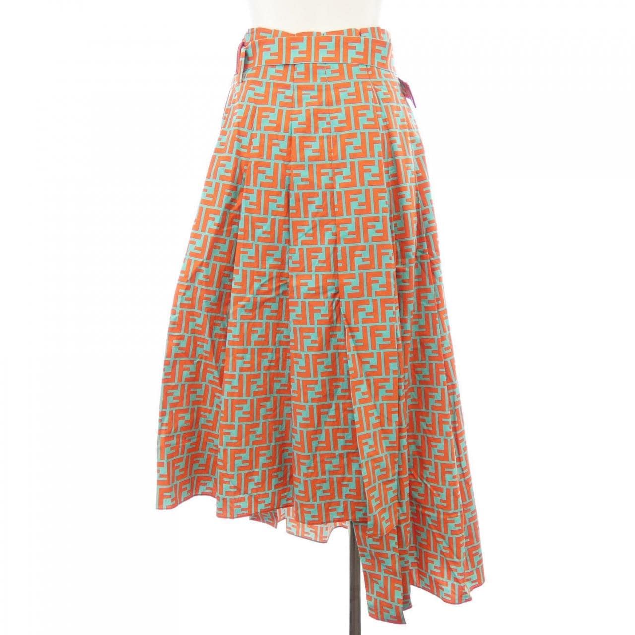 フェンディ FENDI FQ7013 A5VN スカート