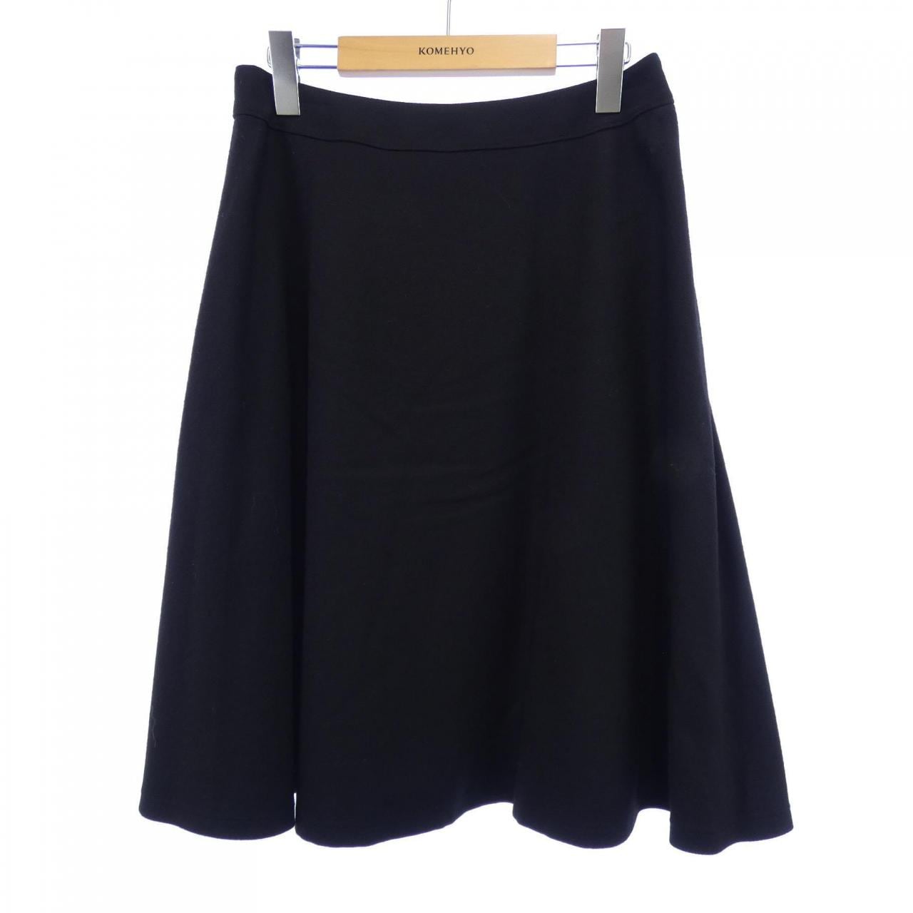 タエアシダ TAE ASHIDA スカート