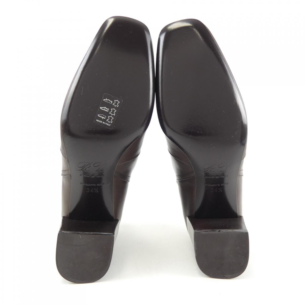 ロジェヴィヴィエ ROGER VIVIER ブーツ